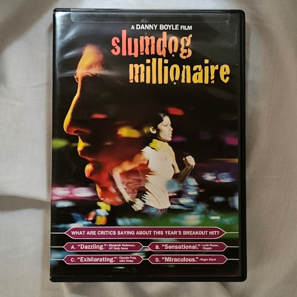 Slumdog Millionaire (2008 Dev Patel, Freida Pinto)